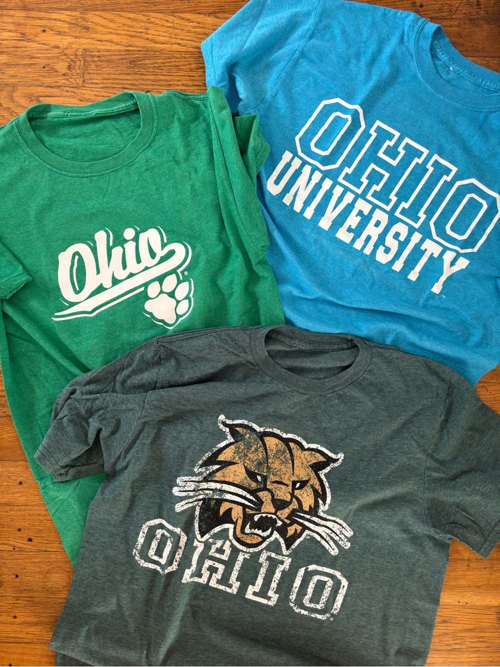 Ohio University T-Shirt Bundle 💚🐾